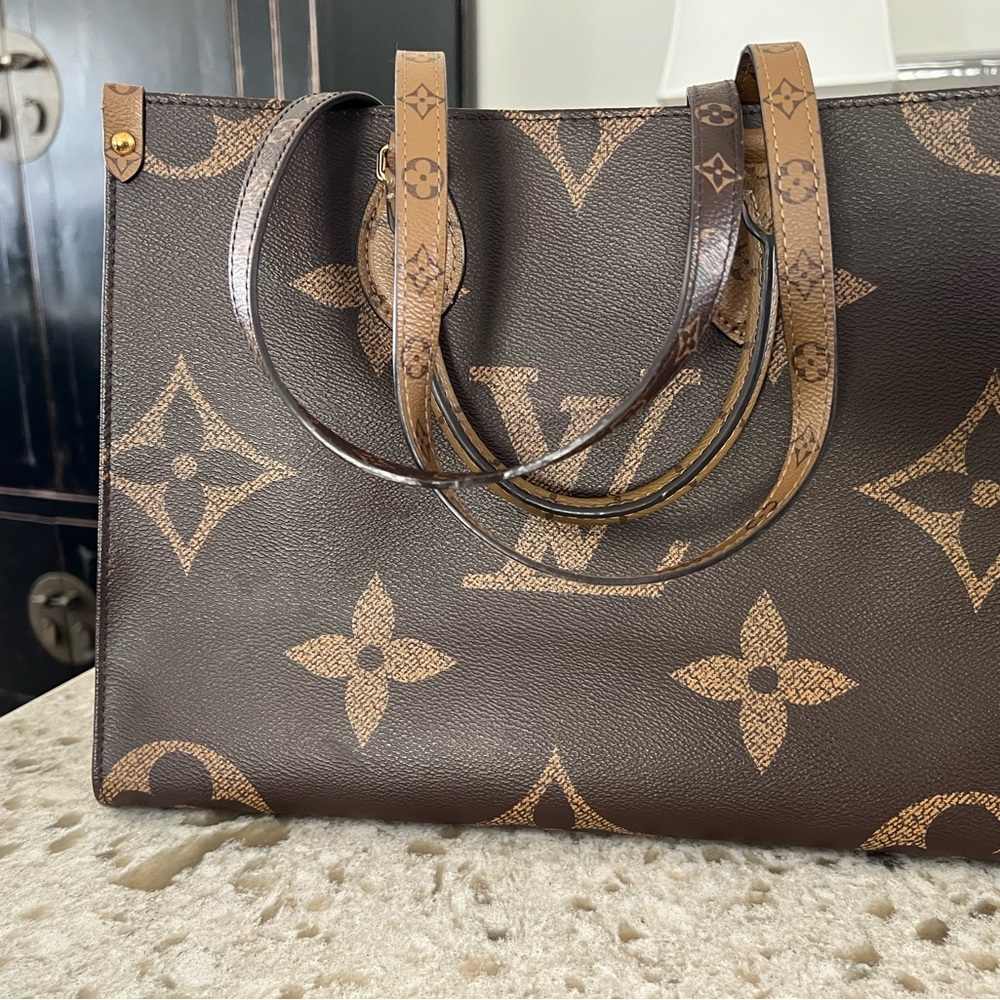 Louis Vuitton Onthego Brown Monogram Tote